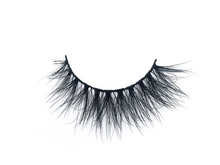 Load image into Gallery viewer, Magic Mink Faux Lashes (3D)