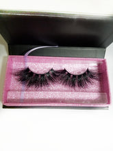 Load image into Gallery viewer, Got You Faux Mink Lashes (3D)